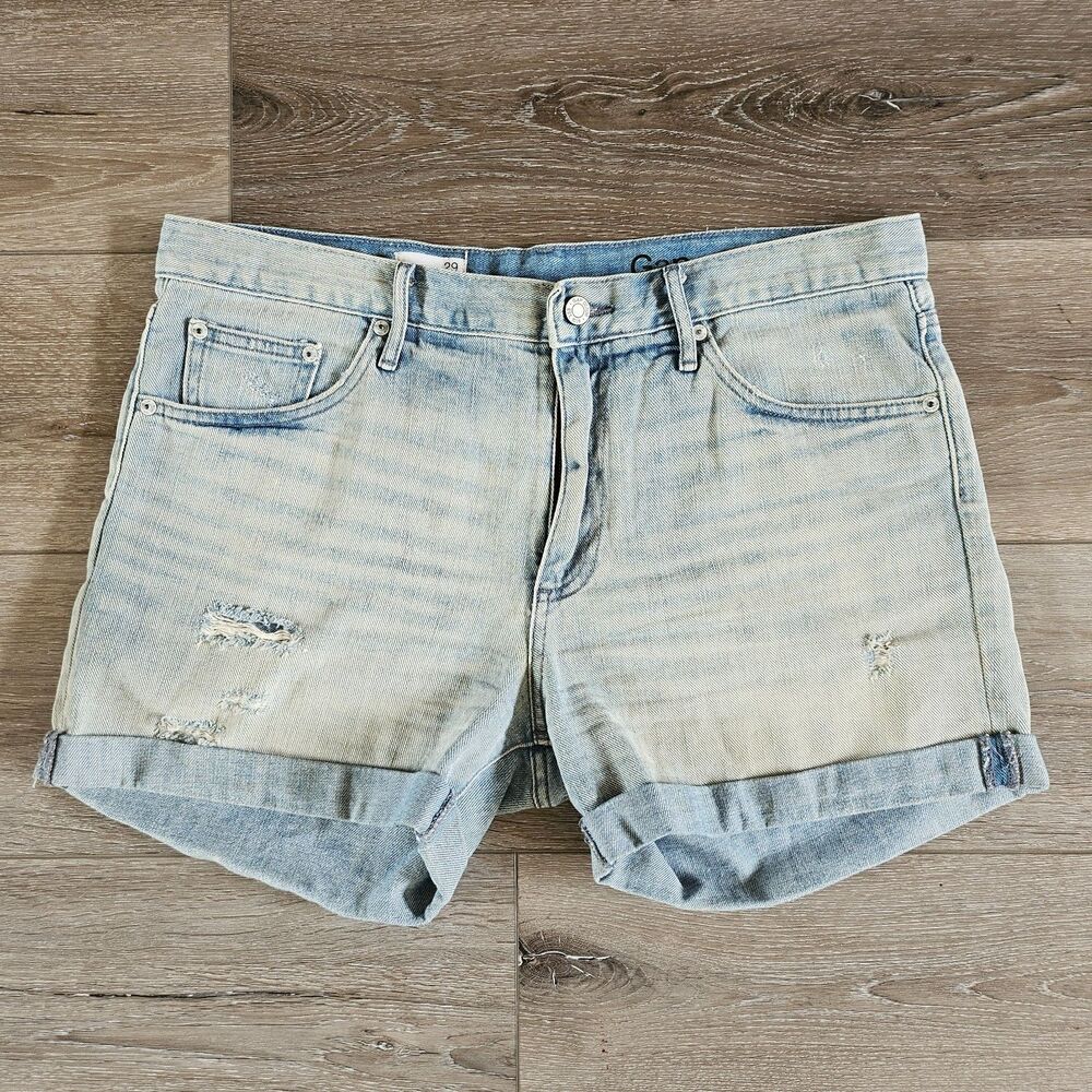GAP 1969 Sexy Boyfriend Light Blue Denim Roll Hem Jean Shorts Size 29 Womens